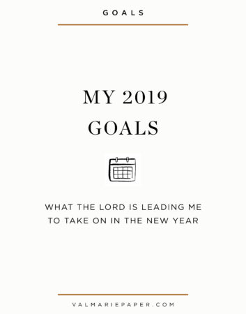 My 2019 Goals by Valerie Woerner | Val Marie Paper, new year, resolutions, healthy, word of the year, cultivate what matters, powersheets